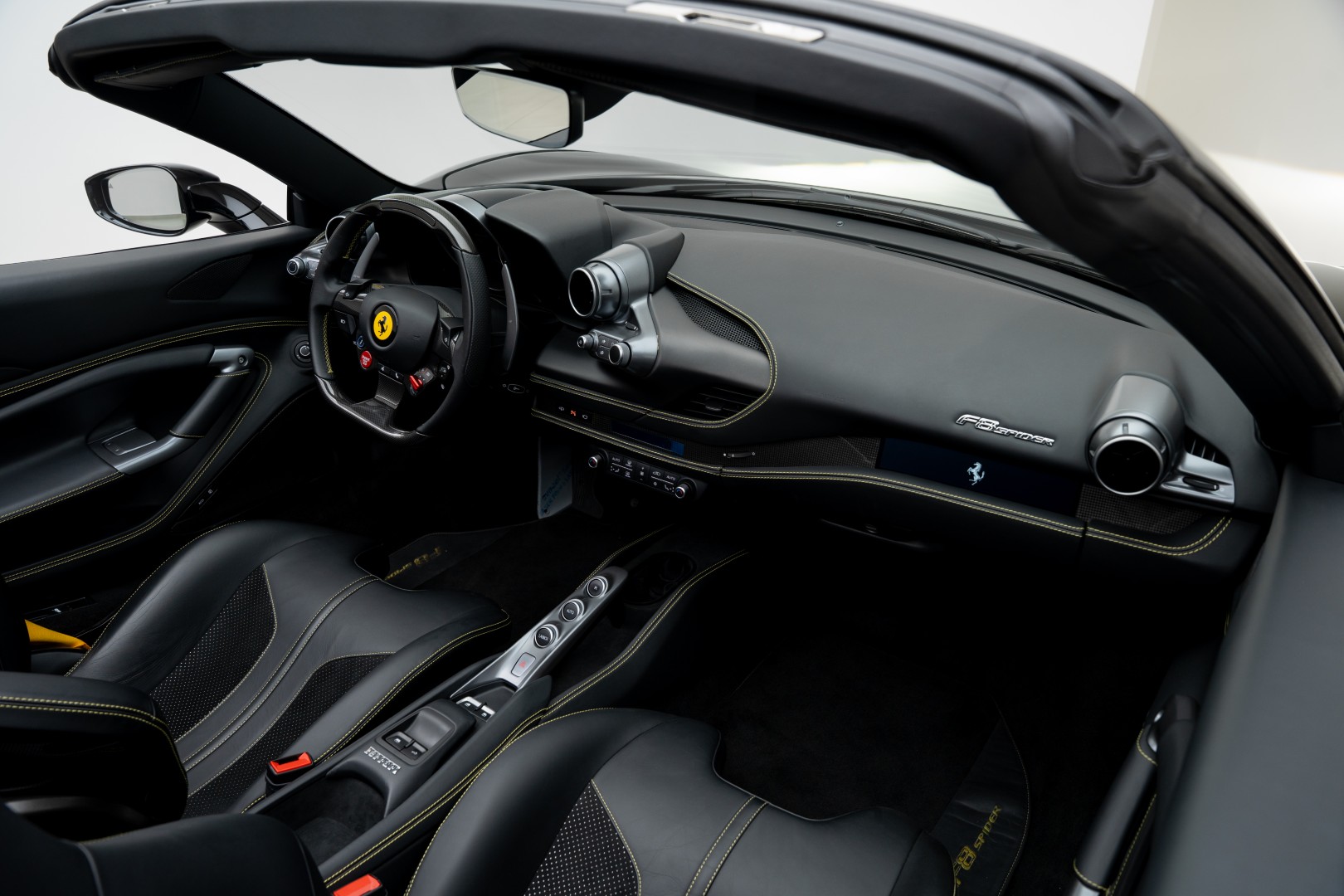 2021 FERRARI F8 SPIDER | MAIN DEALER SERVICE